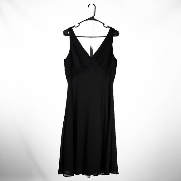 Chaps Ralph Lauren Women's Dress Black V-Neck Pleated Cocktail Party Wedding 12 - Picture 1 of 9